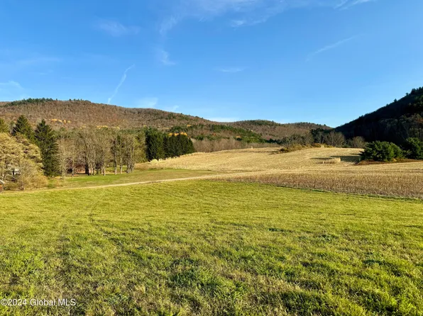 L50 State Route 313, Cambridge, NY 12816