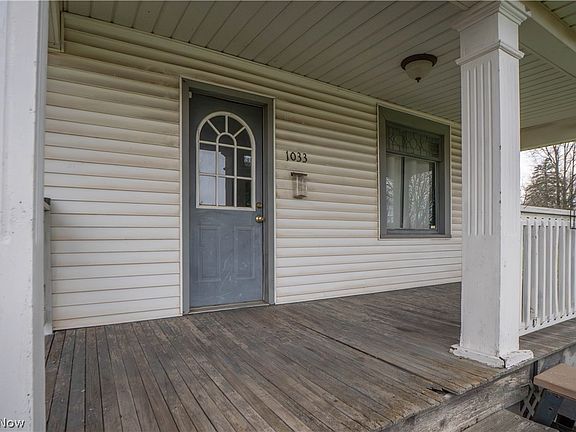 5th image of 1033 Walnut Ave