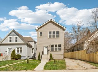 9935 S Winston Ave, Chicago, IL