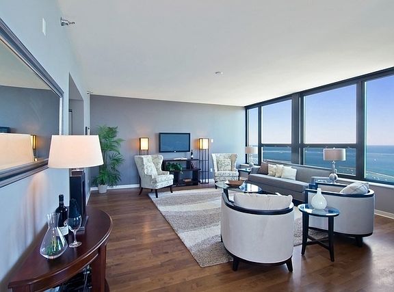 2nd image of 1160 S Michigan Ave APT 4401