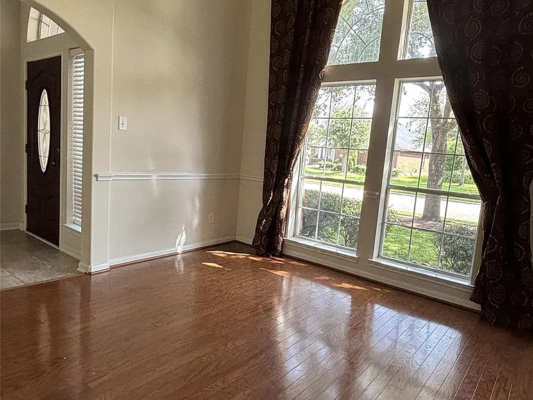12814 Quail Creek Dr — Photo 5