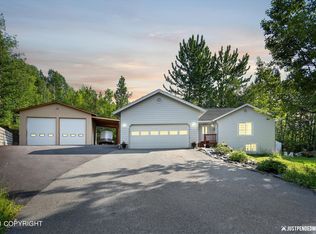1551 E Mulchatna Dr, Wasilla, AK 99654