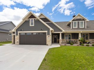 W4949 Cottage Ln, Sherwood, WI 54169