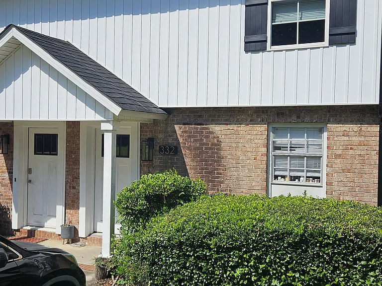 318 Lucerne Ave #318 — Photo 1