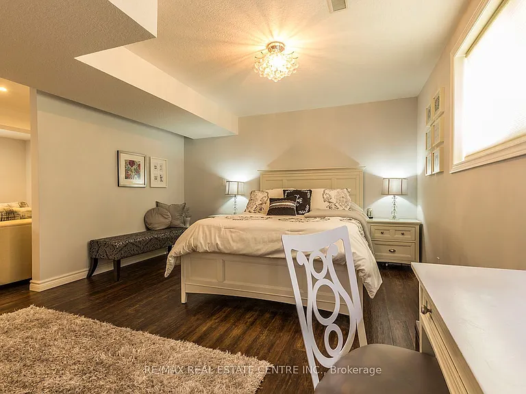 44 Lemon Grass St — Photo 32
