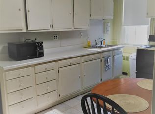 9 Cedar St APT 1, Brunswick, ME 04011