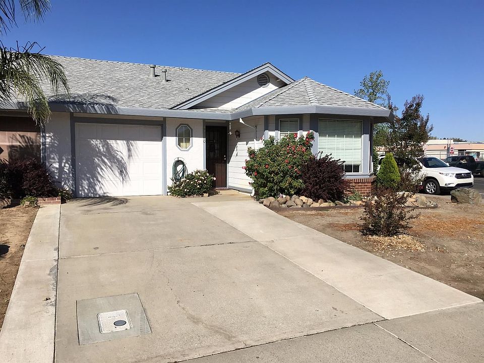 1st image of 8500 Delahye Cir