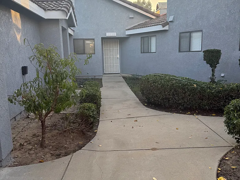 3634 La Mancha Pl — Photo 12