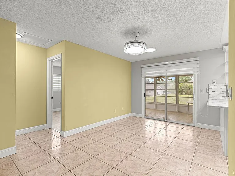 8470 SW 107th Pl — Photo 5