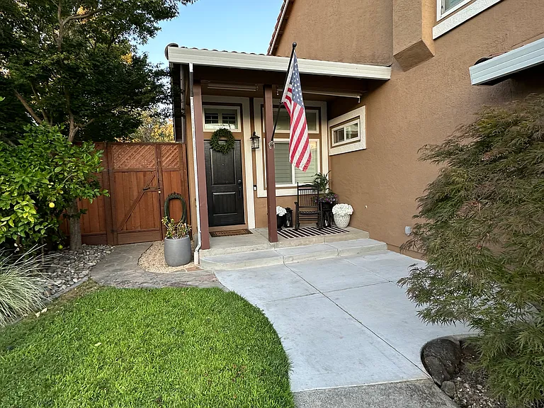 1118 El Macero Way — Photo 17