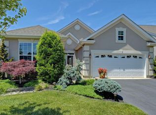 148 Wintergreen Dr, Manalapan, NJ 07726