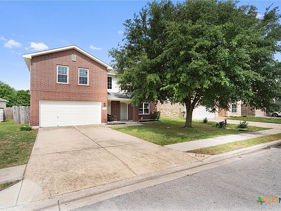 2nd image of 407 Blackman Trl