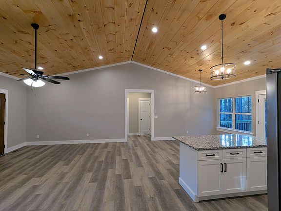 4th image of 131 White Water Run Ln