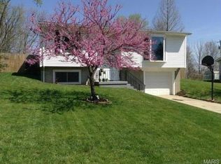 117 Kathy Dr, O Fallon, IL 62269