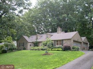 517 Bridle Rd, Glenside, PA 19038