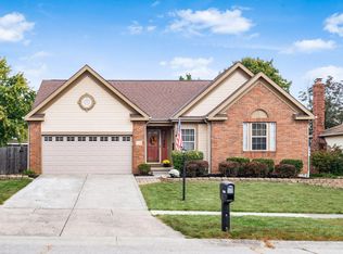 1274 Misty Pine Ct, Grove City, OH