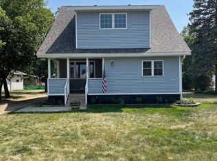 520 Roe St, Brooten, MN 56316