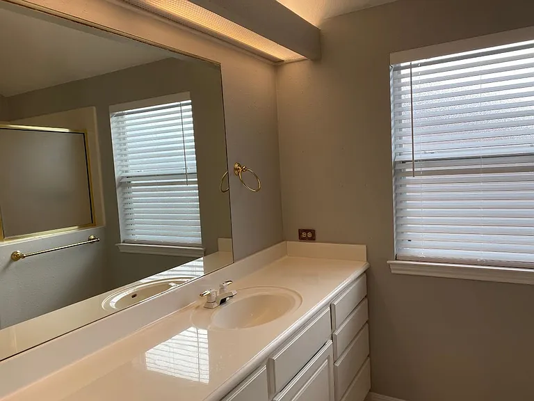 13515 Demeter — Photo 39