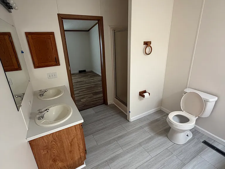 330 Lindseyville Loop — Photo 17
