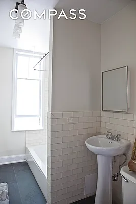 Rented by Compass | media 21