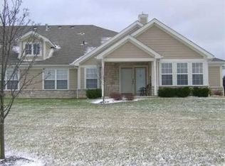 6431 Springwell Pl, Powell, OH 43065