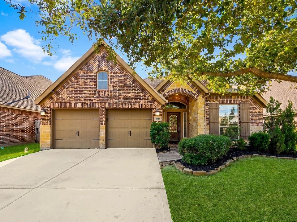 1st image of 4023 Duccio River Way