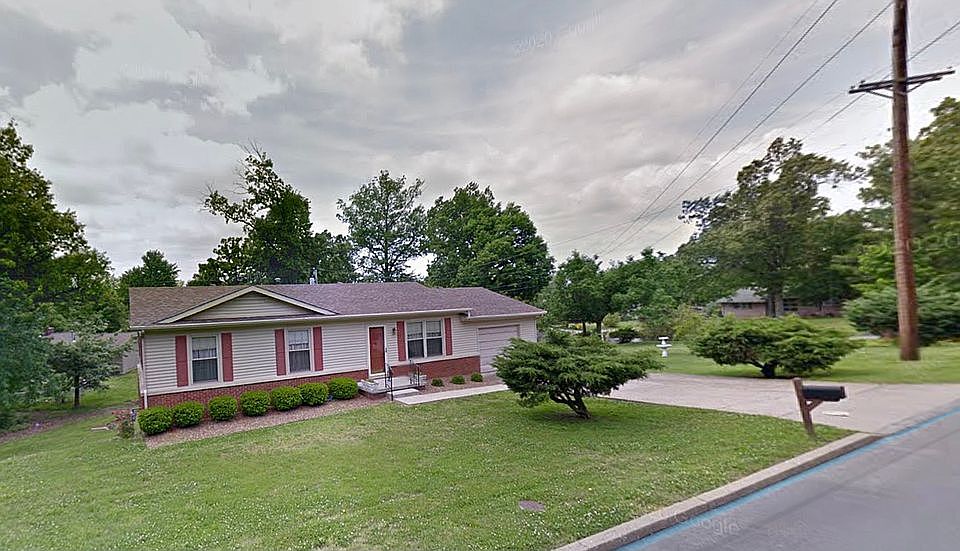 1st image of 957 Parkwood Dr