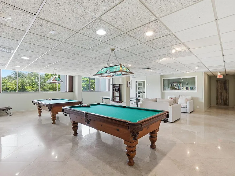 5600 N Flagler Dr #1110 — Photo 40