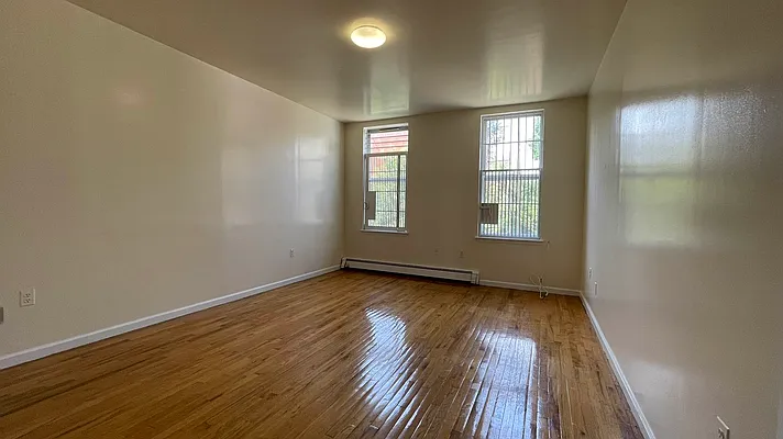 Rented by Douglas Elliman | media 18