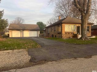 1510 N Cutright St, Chillicothe, IL
