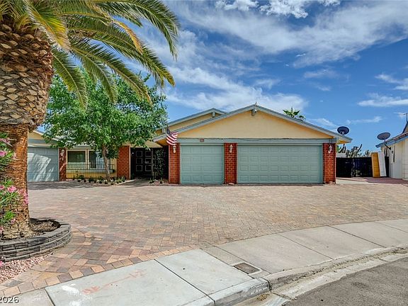 2nd image of 2213 Piccolo Way
