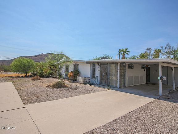 2nd image of 2501 W Calle Puebla