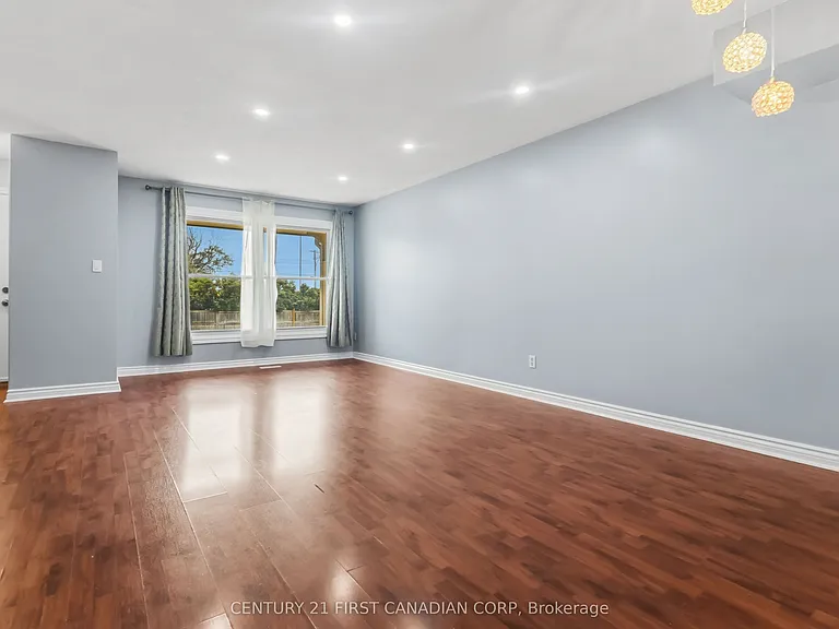 51 Sholto Dr #54 — Photo 15