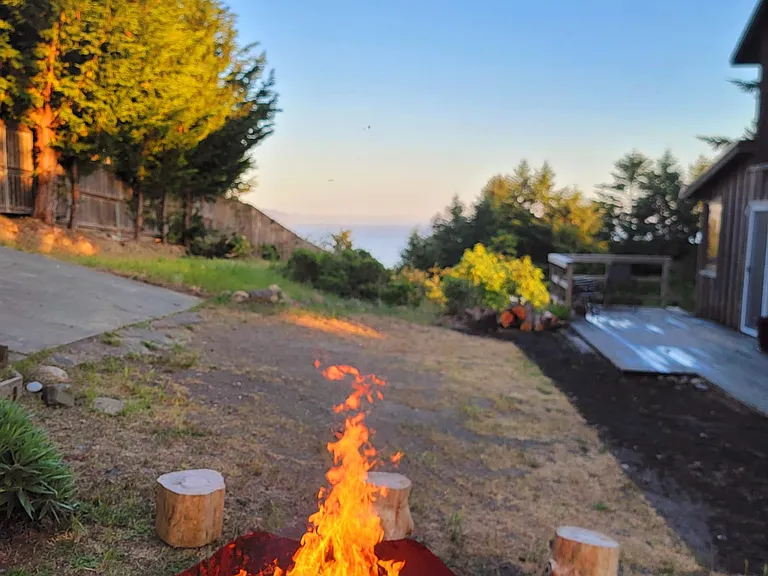 Fire pit with room for family and guest