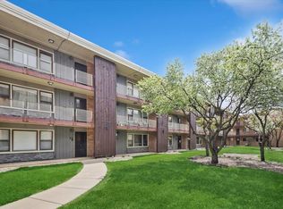 9620 W Higgins Rd APT 2D, Rosemont, IL 60018