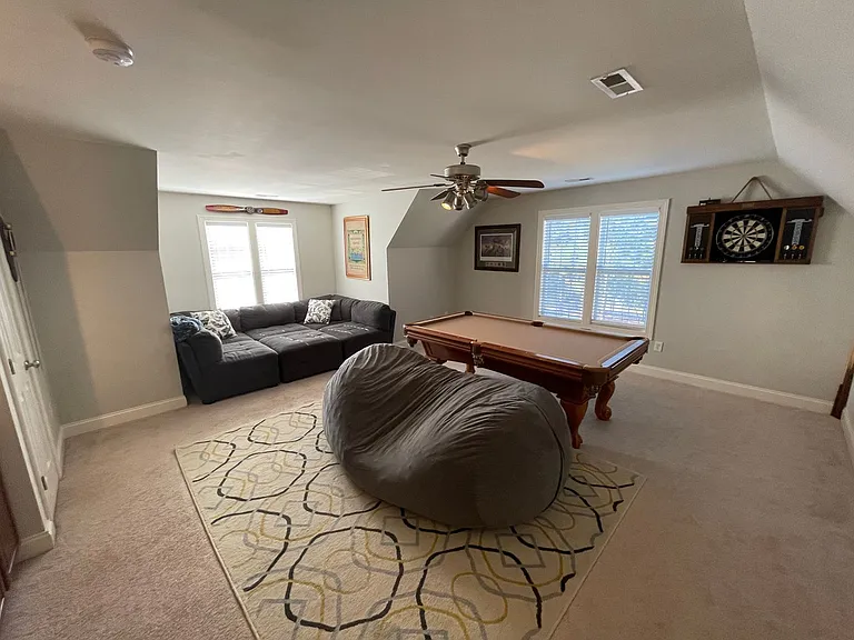 34 Woodbury Ln — Photo 38