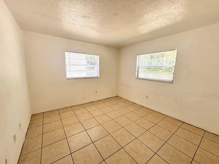 1221 Kennedy Rd #43 — Photo 7
