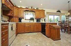 4th image of 2540 Cathedral Forest Dr