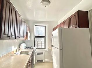 68-12 Yellowstone Blvd #1S, Forest Hills, NY 11375