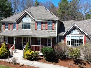 25 Jacques Rd, Tyngsboro, MA 01879