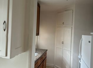 1910 Lincoln Ave APT B, Pasadena, CA 91103
