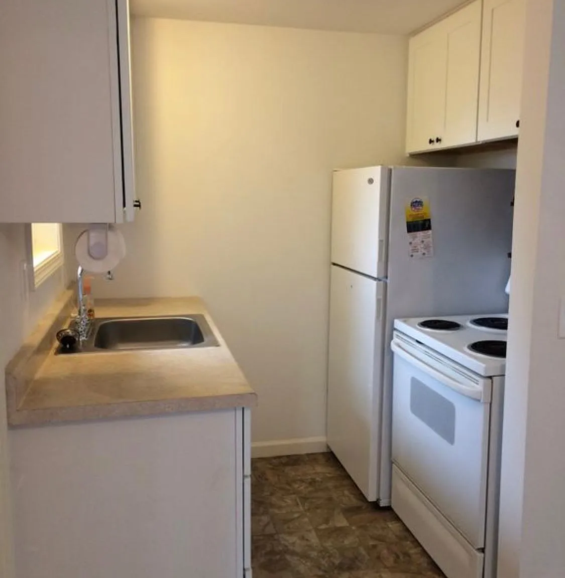 9507 Winona St SW — Photo 2