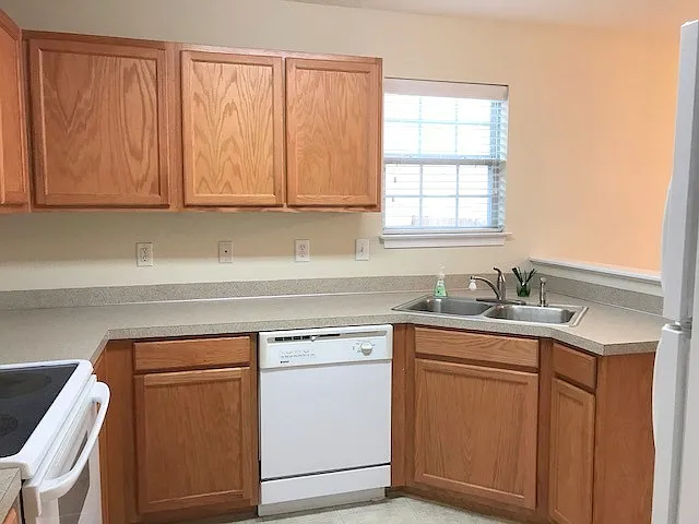 116 Dupre Mill Ct — Photo 4