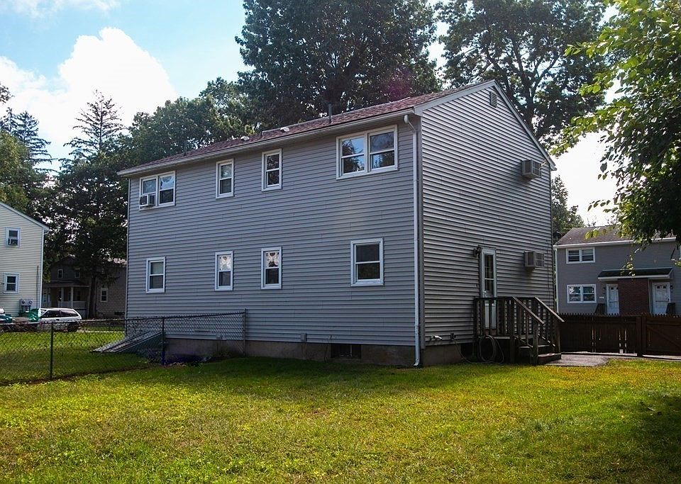 64 Moulton St Springfield MA Zillow