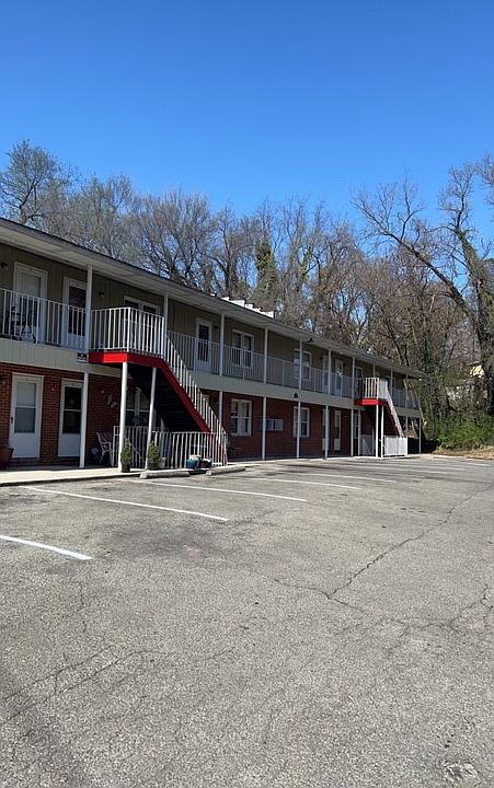 1st image of 1512 Downing St NW #3
