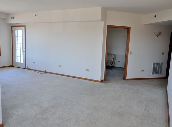 3rd image of 10720 S Washington St APT 405