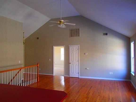 5th image of 1148 Tall Oaks Cir