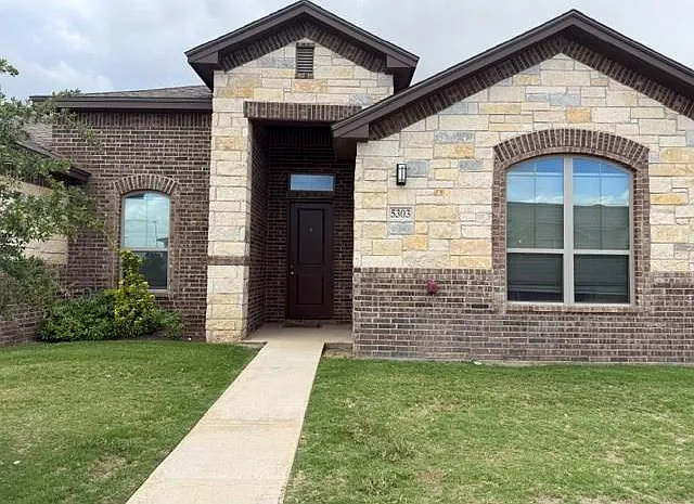5303 Logan Ct — Photo 2