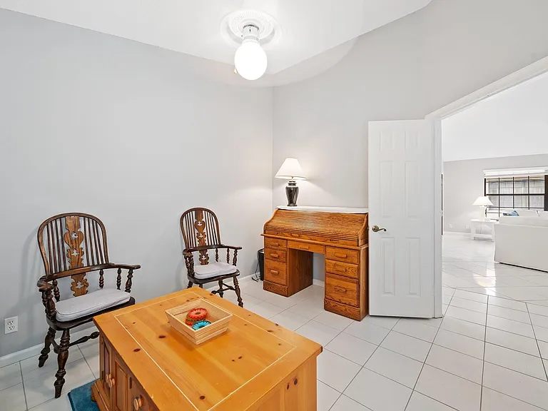 3258 Jog Park Dr — Photo 17