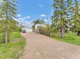 444 W 3rd St, Cypress County, AB T0J2N0